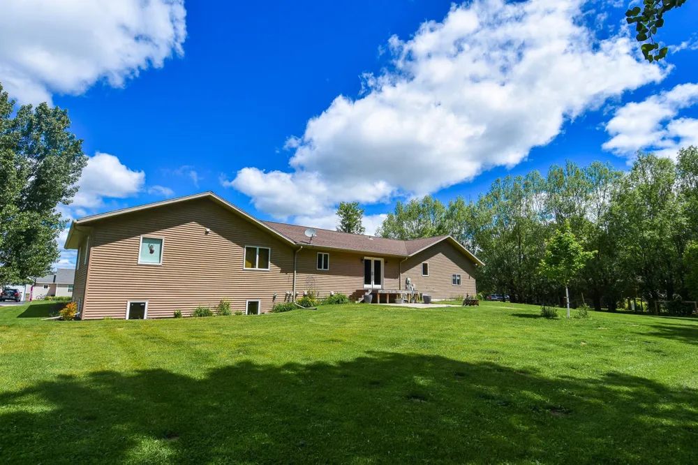 506 E Bakke Avenue Newfolden, MN 56738