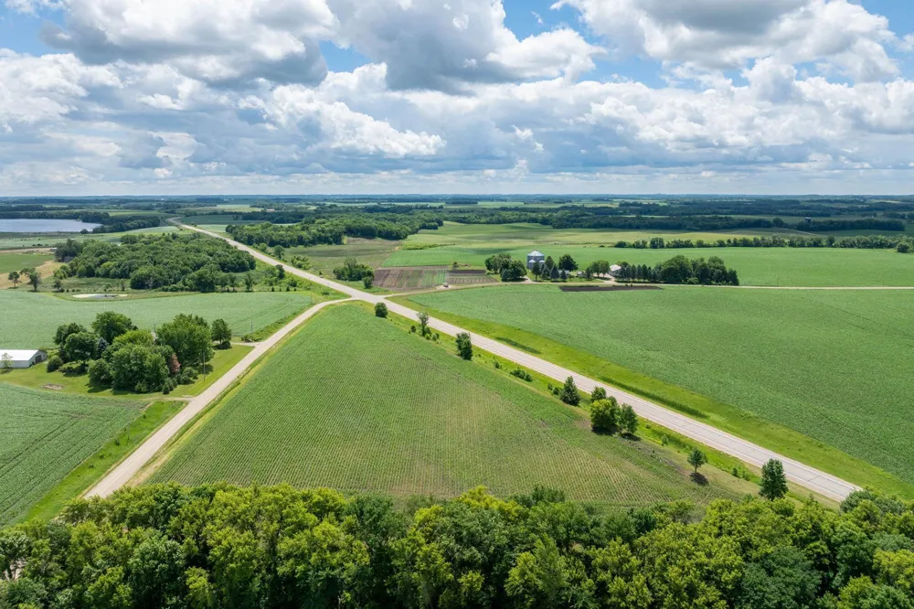 XXX 165th Avenue Kilkenny, MN 56052