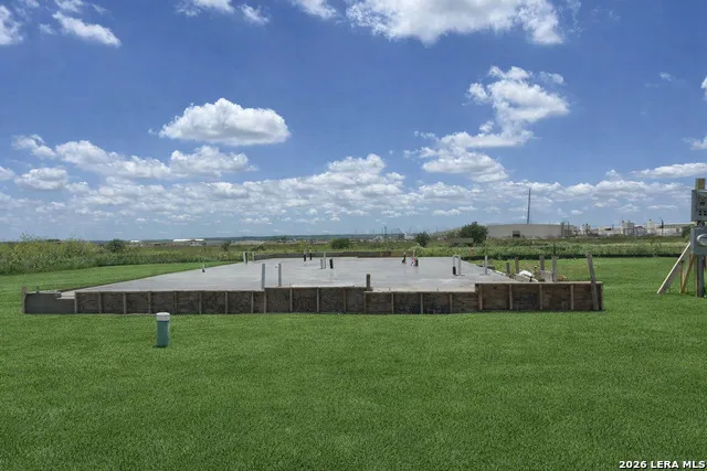 201 Heidi Hill Castroville, TX 78009