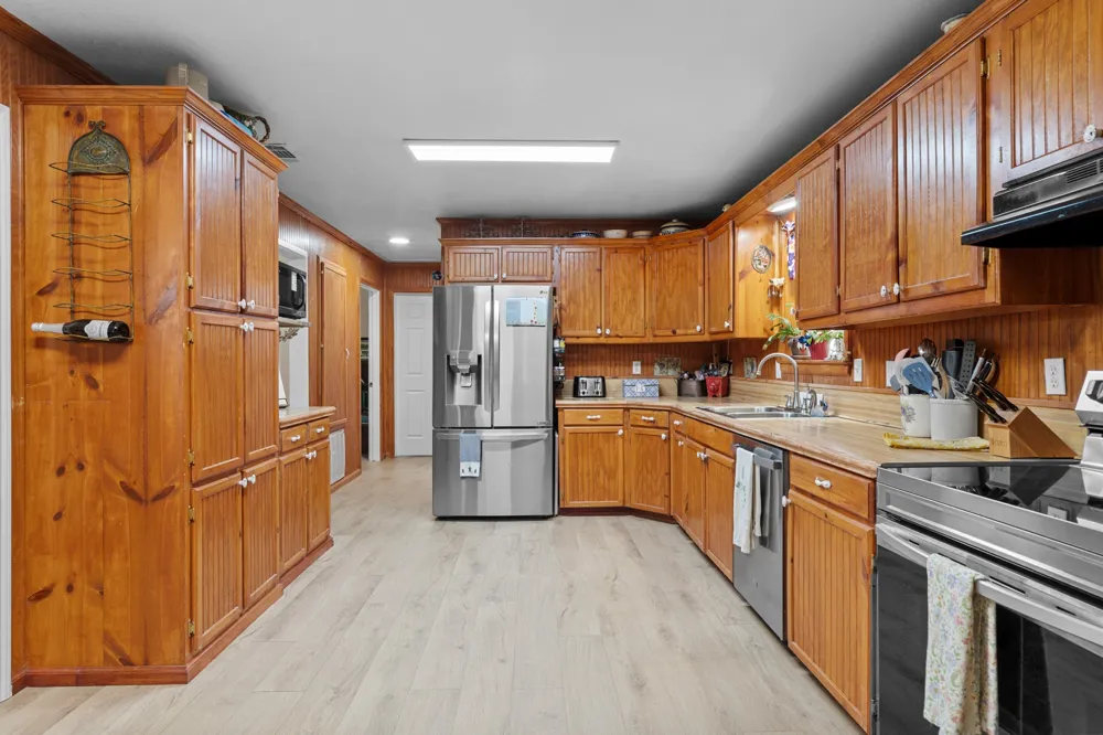 236 Circle Drive Point, TX 75472