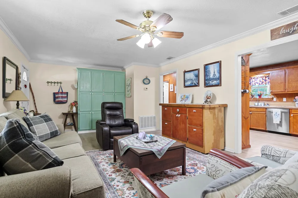 236 Circle Drive Point, TX 75472