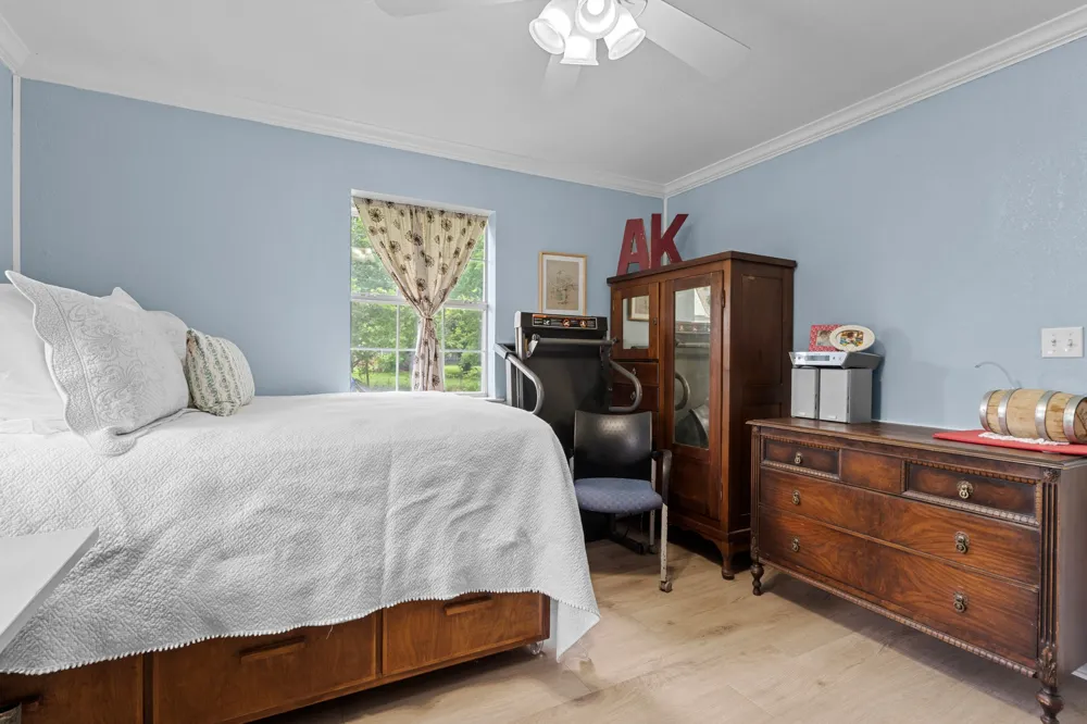 236 Circle Drive Point, TX 75472