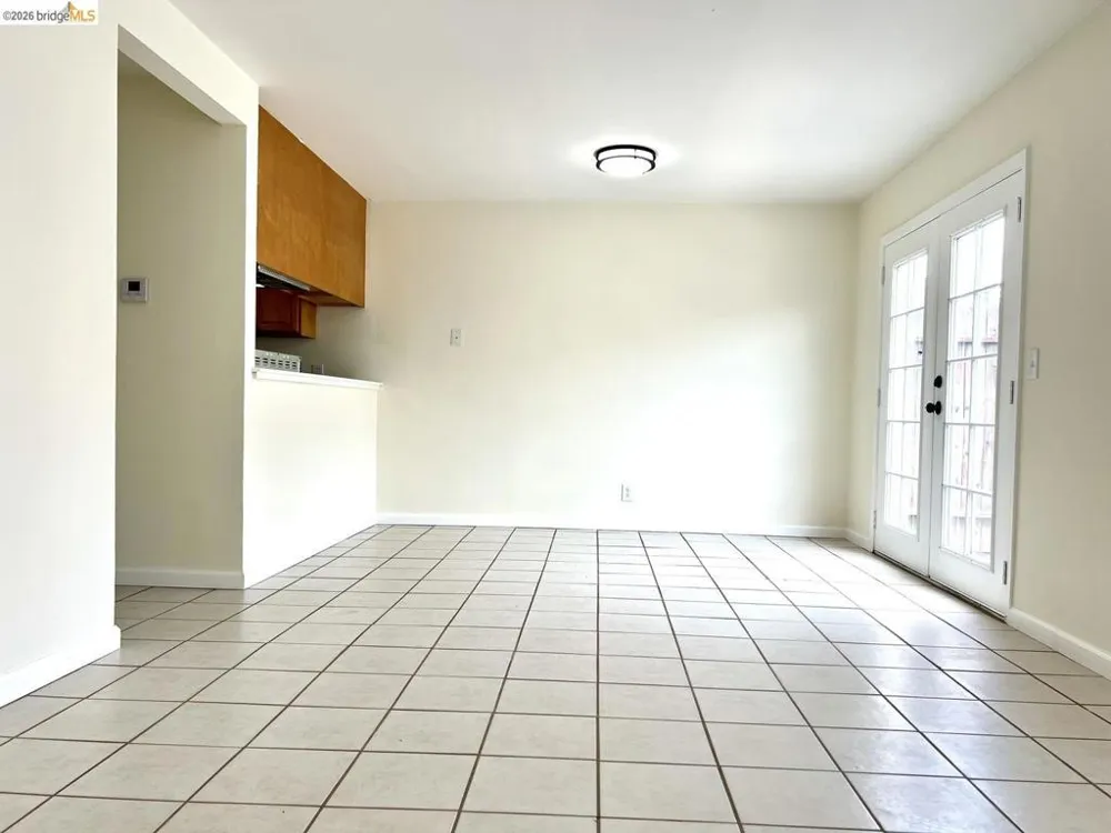 42 El Capitan LN Antioch, CA 94509