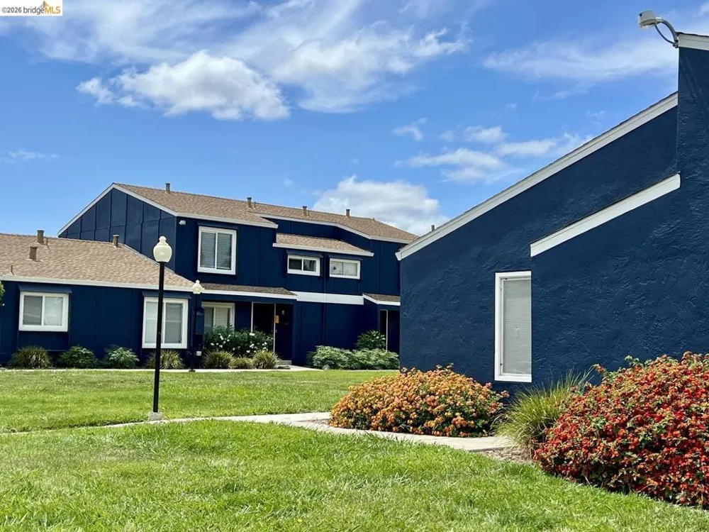 42 El Capitan LN Antioch, CA 94509