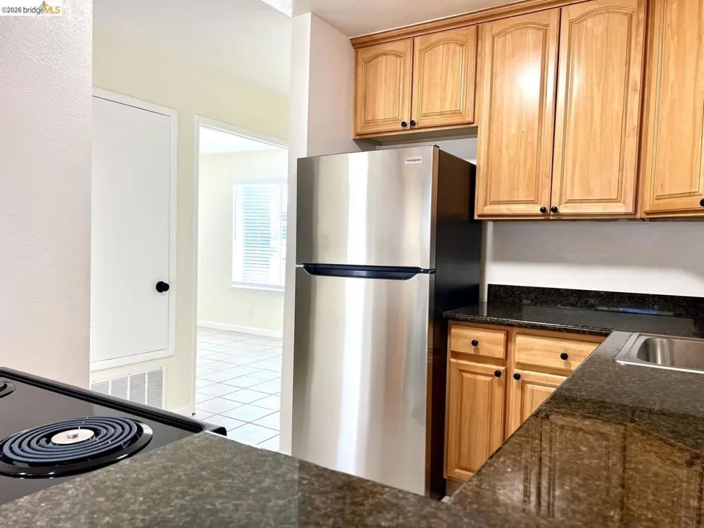 42 El Capitan LN Antioch, CA 94509