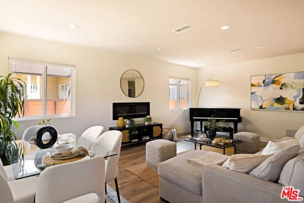 11237 Braddock Drive Culver City, CA 90230