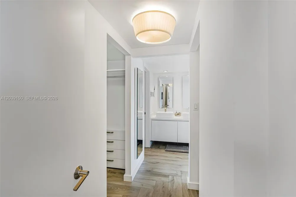 11111 Biscayne Blvd #8C Miami, FL 33181