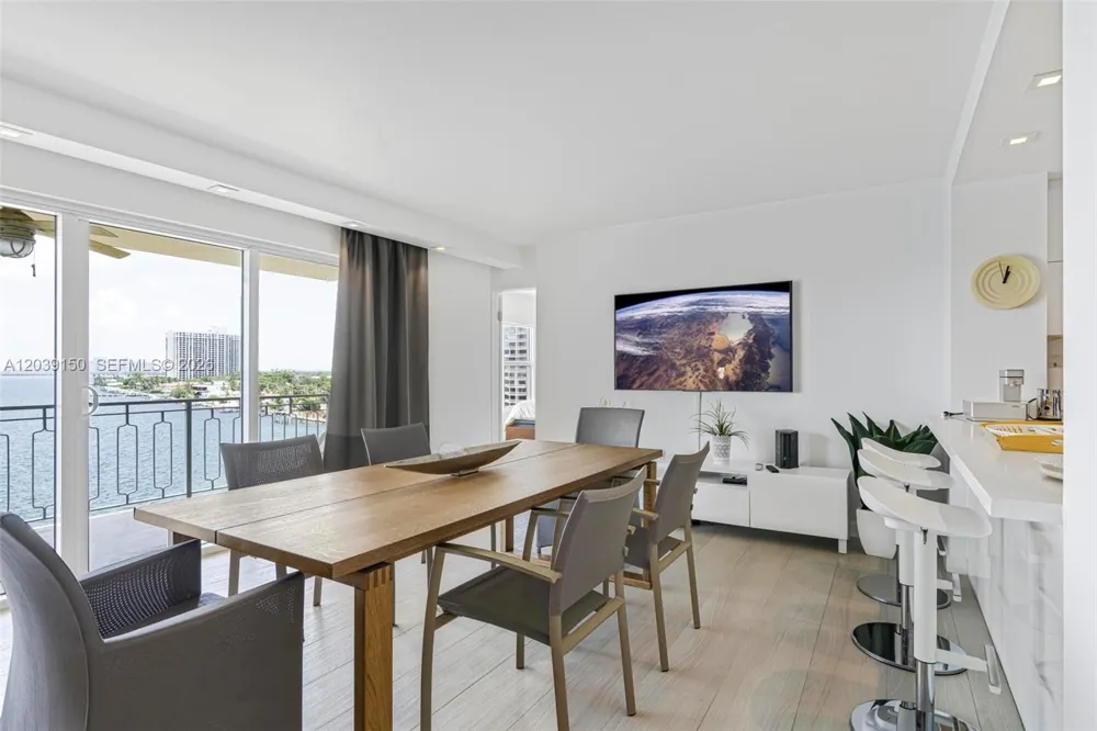 11111 Biscayne Blvd #8C Miami, FL 33181