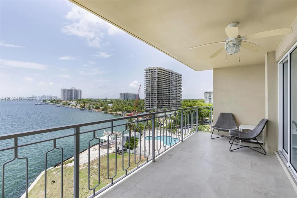 11111 Biscayne Blvd #8C Miami, FL 33181
