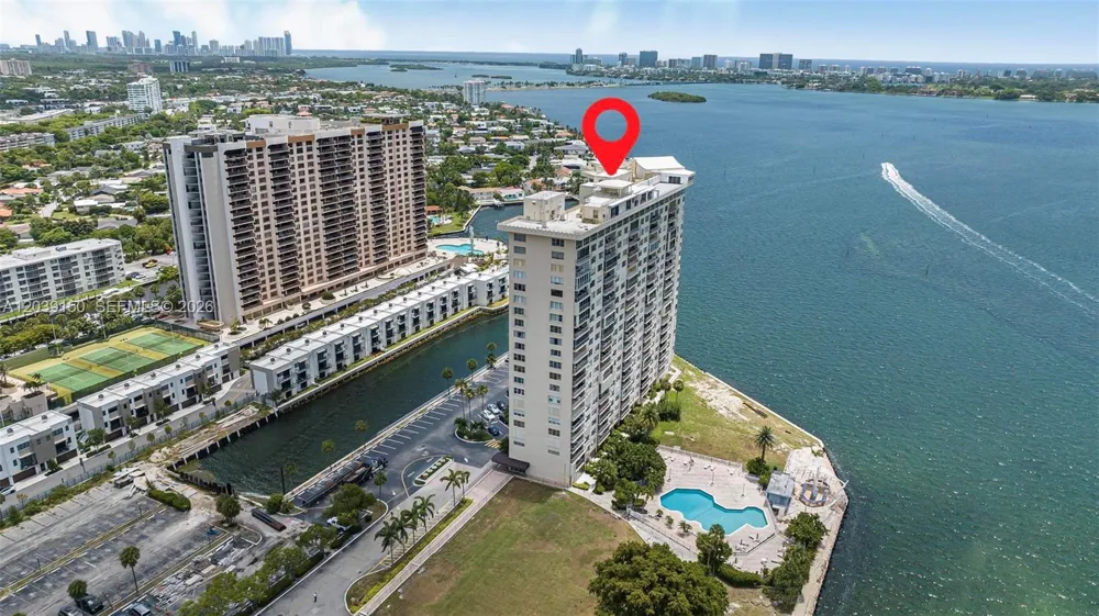 11111 Biscayne Blvd #8C Miami, FL 33181