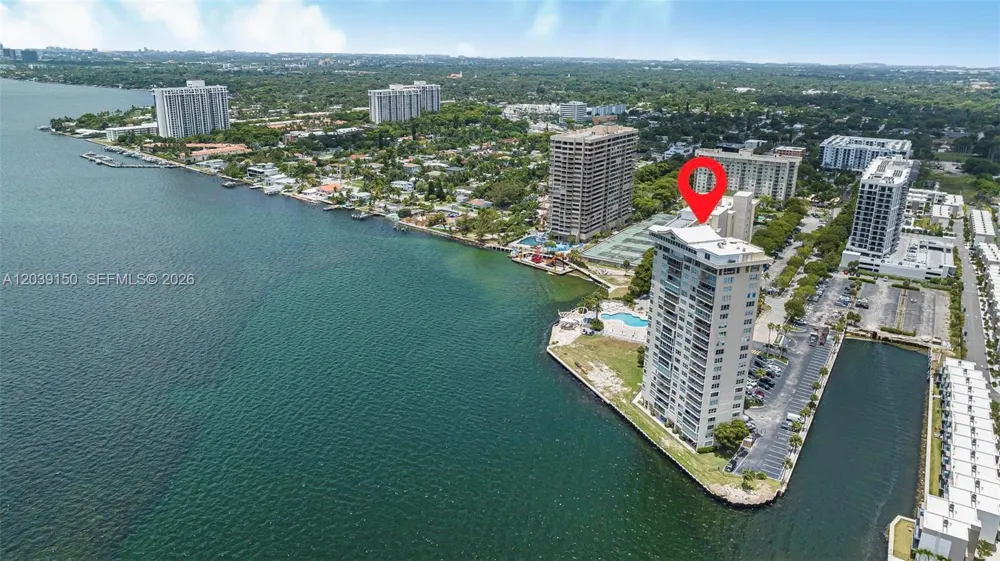 11111 Biscayne Blvd #8C Miami, FL 33181