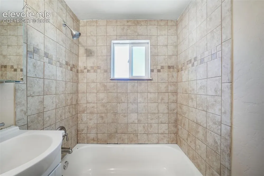 727 E Rio Grande Street Colorado Springs, CO 80903