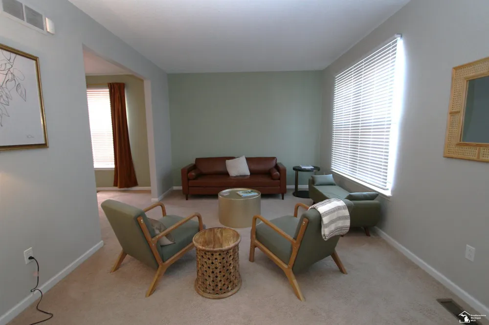 35773 Surrey Court Romulus City, MI 48174