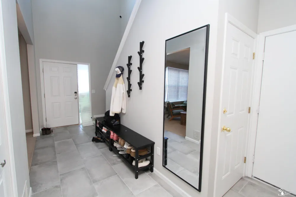 35773 Surrey Court Romulus City, MI 48174