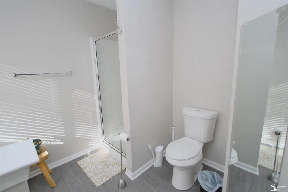 35773 Surrey Court Romulus City, MI 48174