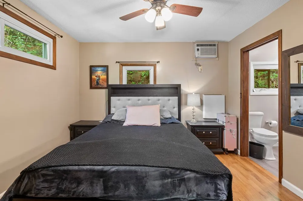 W Old Murphy Rd Franklin, NC 28734