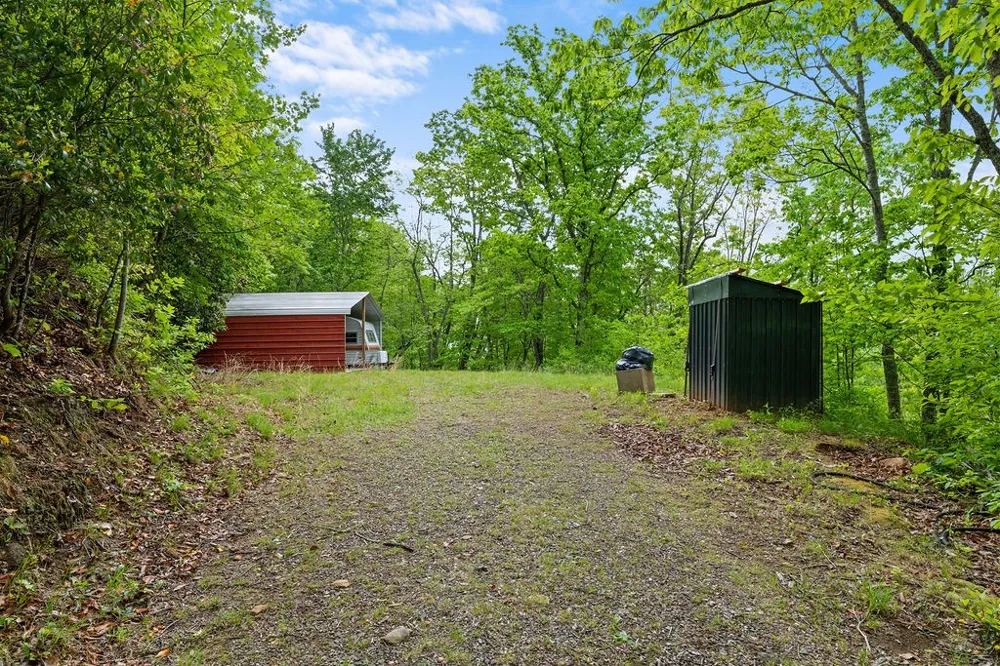 W Old Murphy Rd Franklin, NC 28734