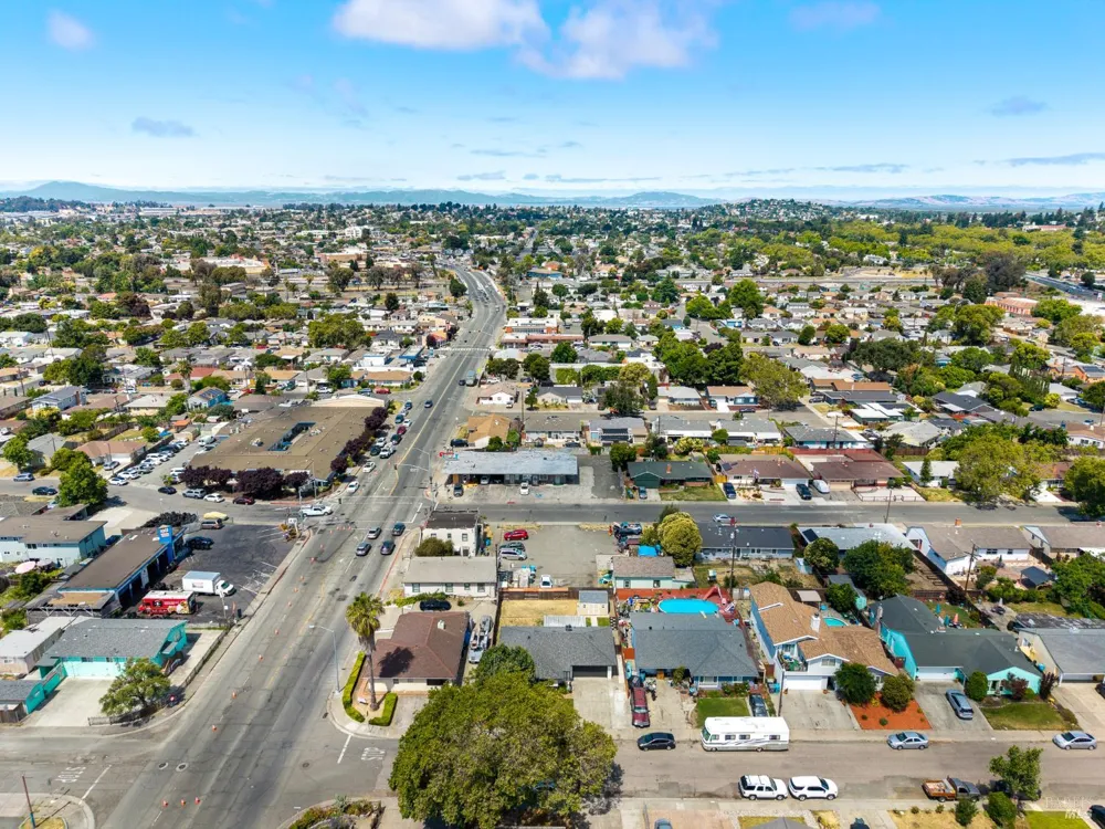 711 Warford Avenue Vallejo, CA 94591