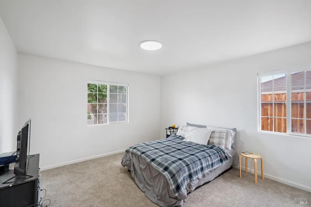 711 Warford Avenue Vallejo, CA 94591