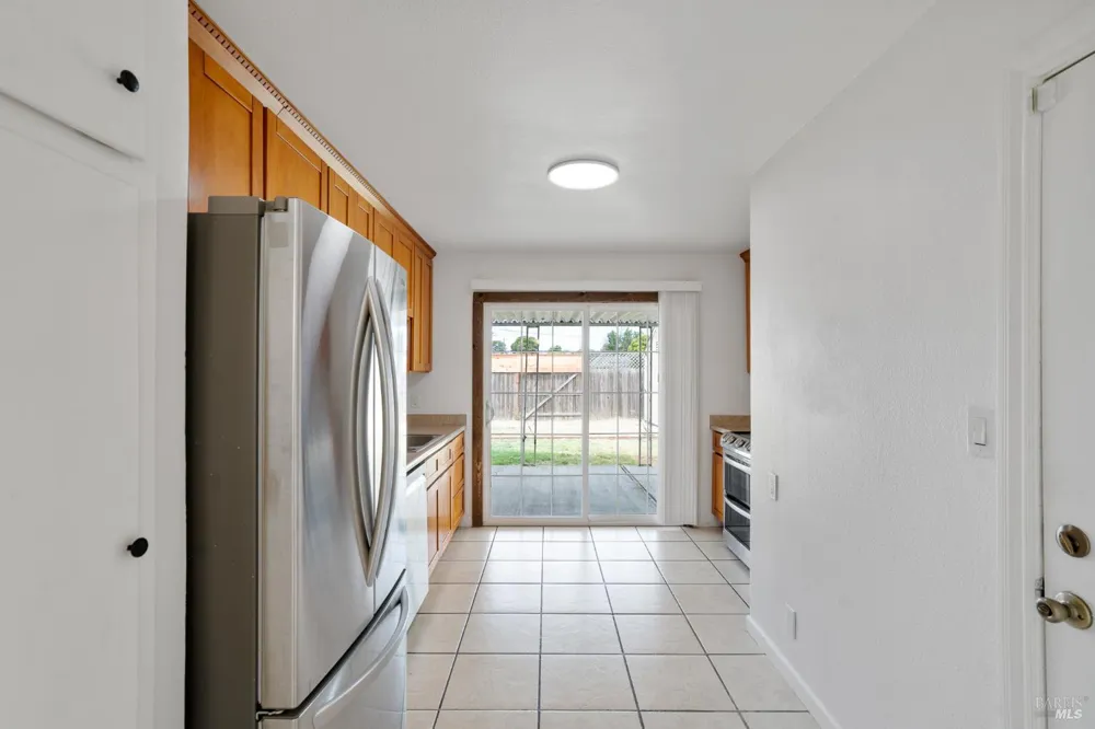 711 Warford Avenue Vallejo, CA 94591