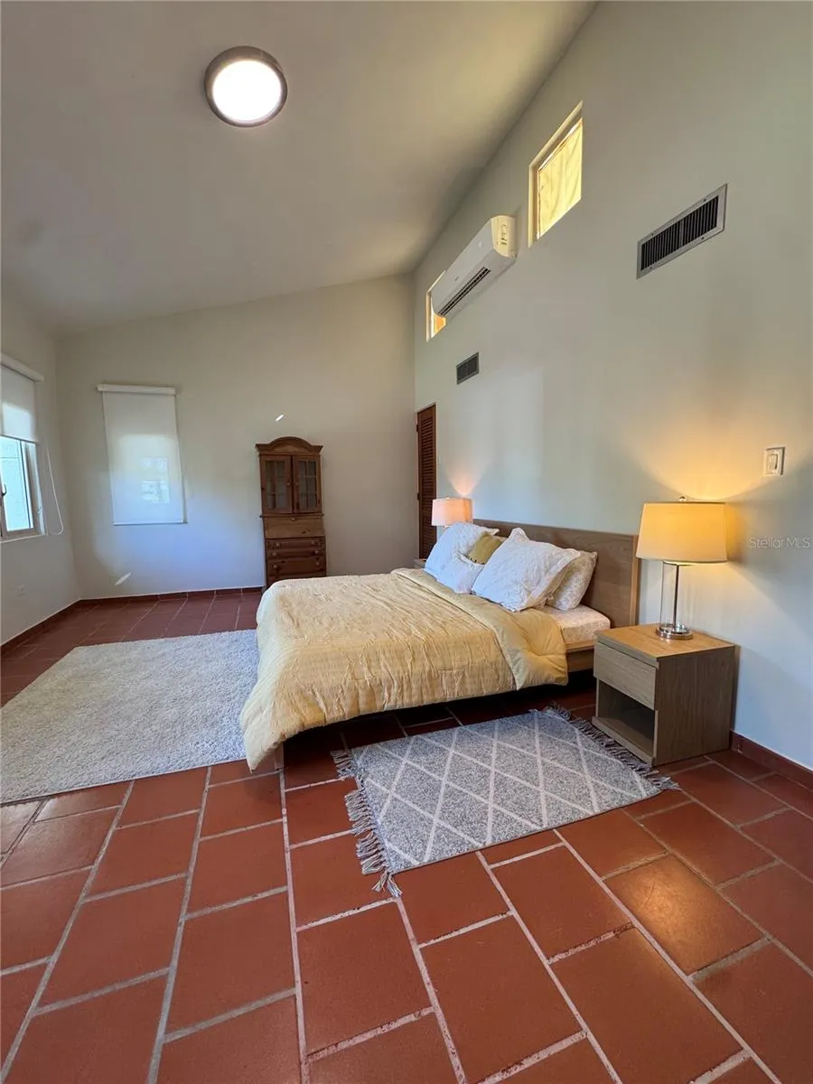 86 LAKESIDE VILLAS #F2 Vega Alta, PR 00692