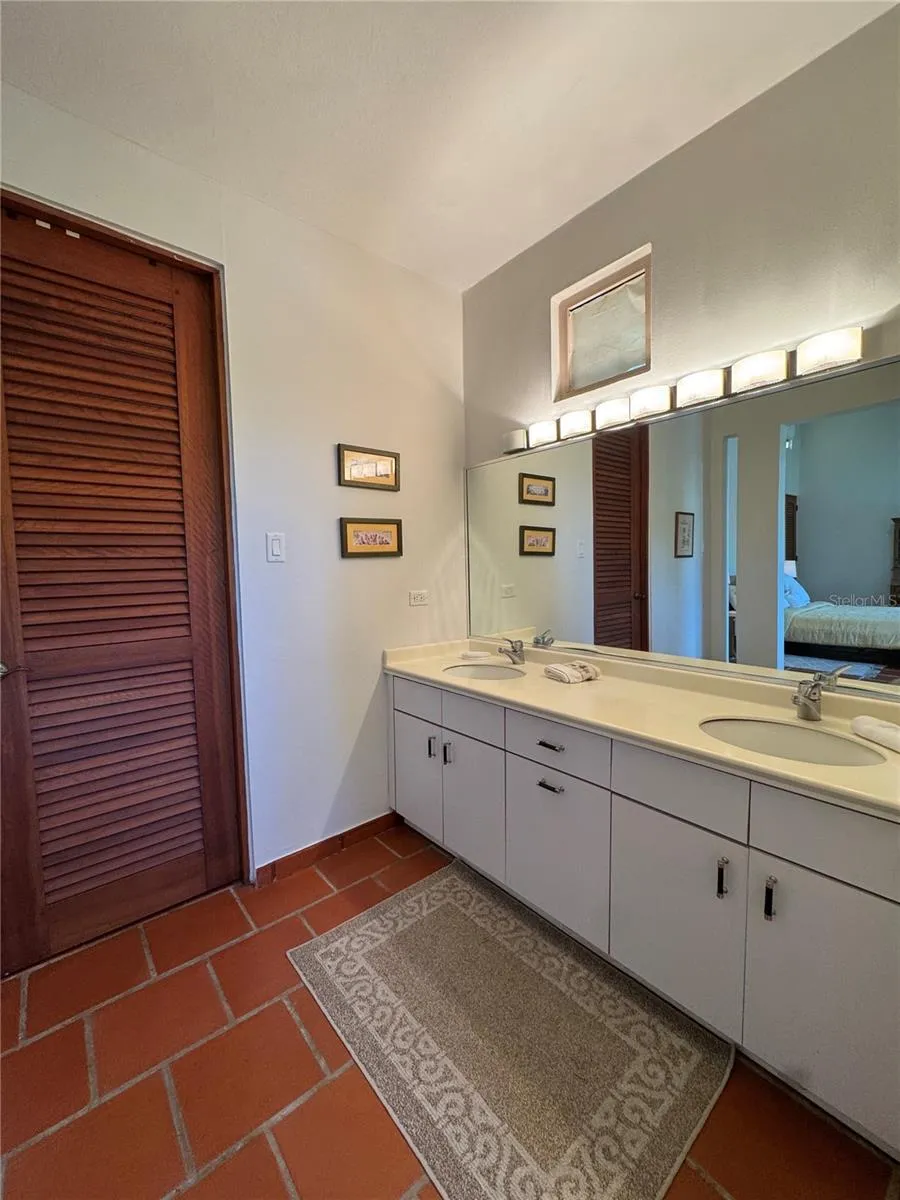 86 LAKESIDE VILLAS #F2 Vega Alta, PR 00692