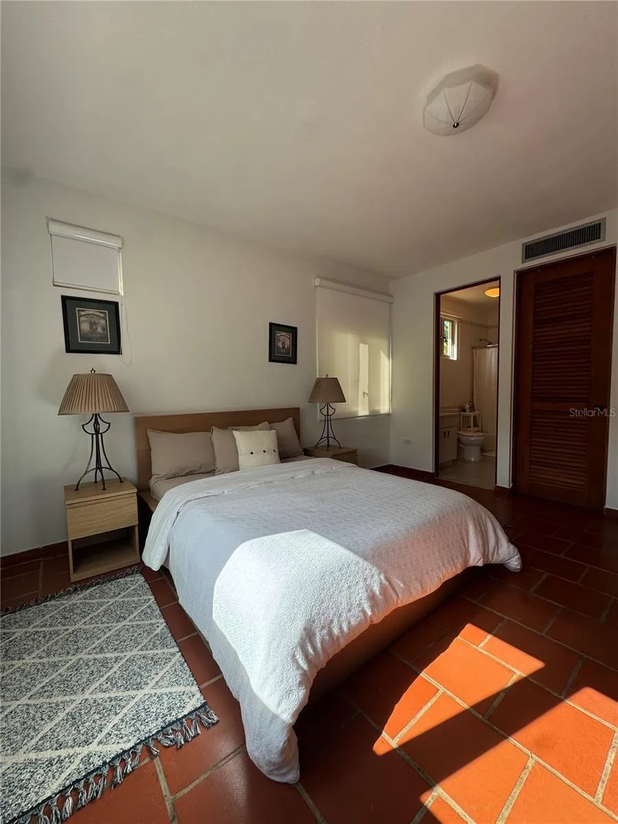 86 LAKESIDE VILLAS #F2 Vega Alta, PR 00692