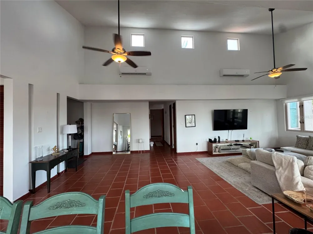 86 LAKESIDE VILLAS #F2 Vega Alta, PR 00692