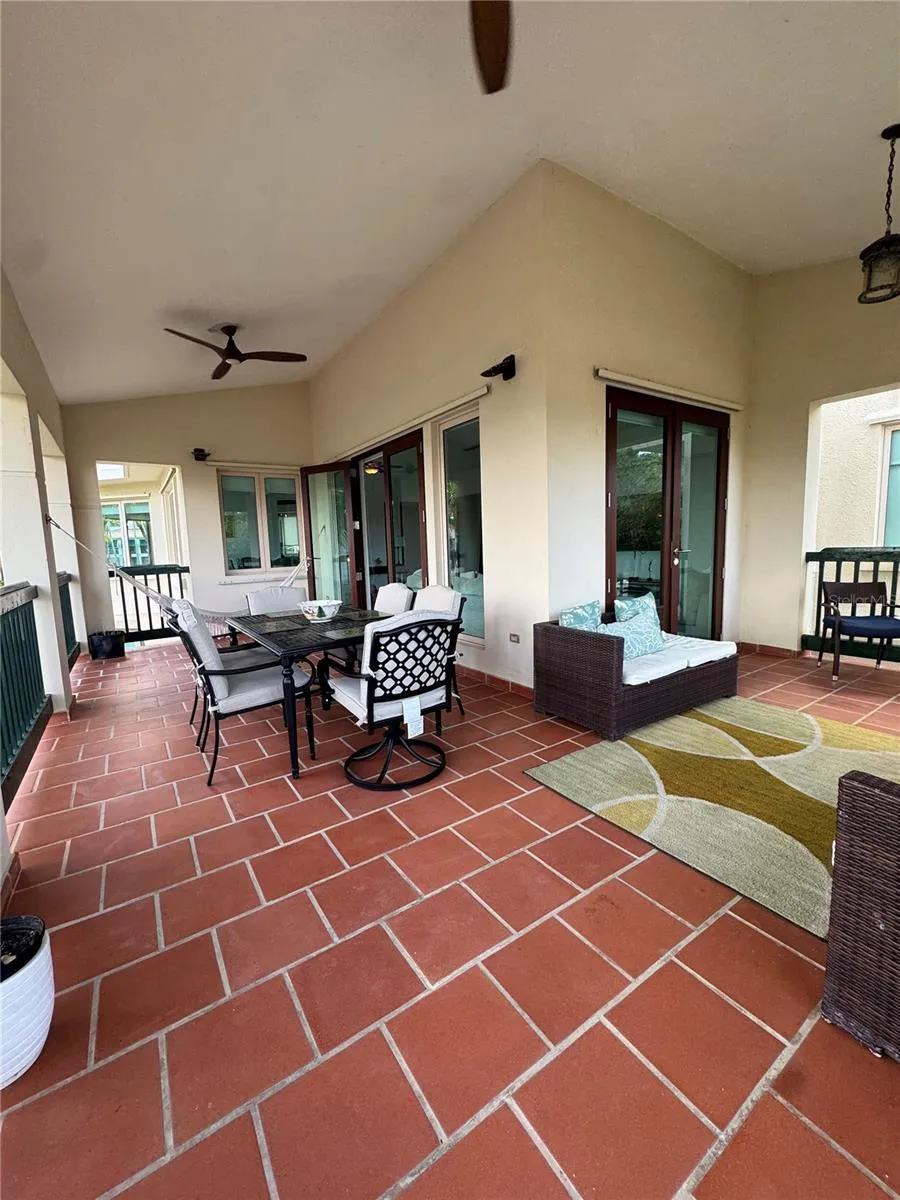 86 LAKESIDE VILLAS #F2 Vega Alta, PR 00692