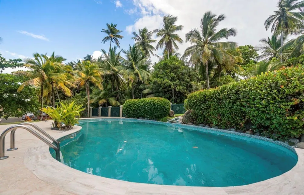 86 LAKESIDE VILLAS #F2 Vega Alta, PR 00692
