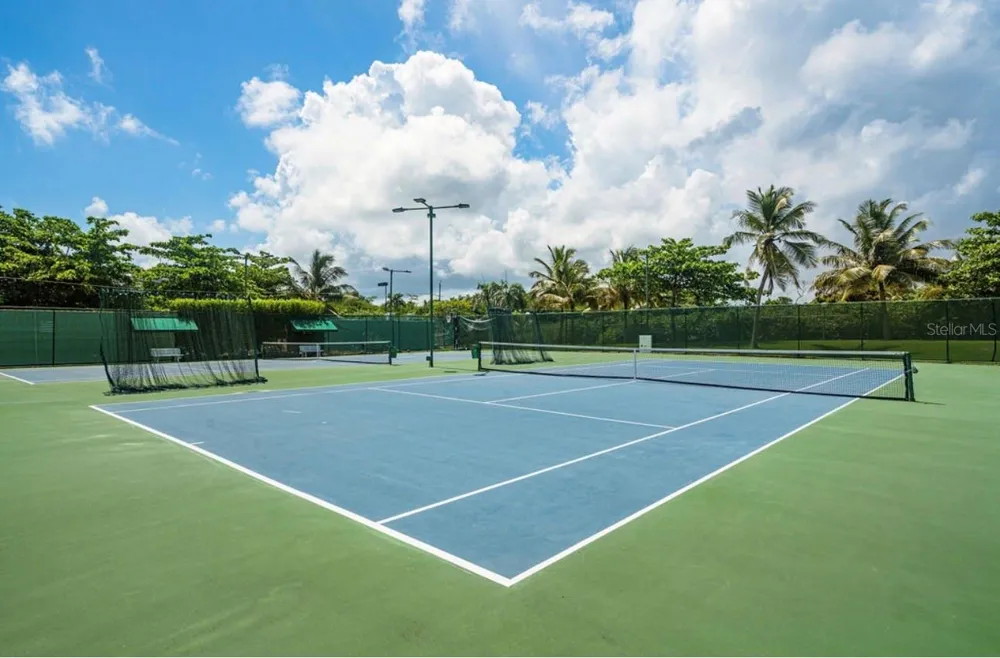 86 LAKESIDE VILLAS #F2 Vega Alta, PR 00692