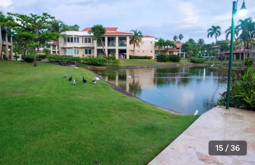 86 LAKESIDE VILLAS #F2 Vega Alta, PR 00692