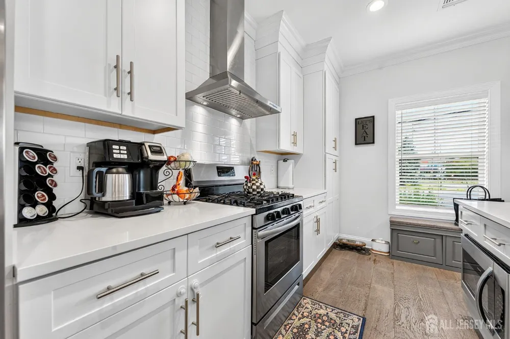 316 Broadway Keyport, NJ 07735