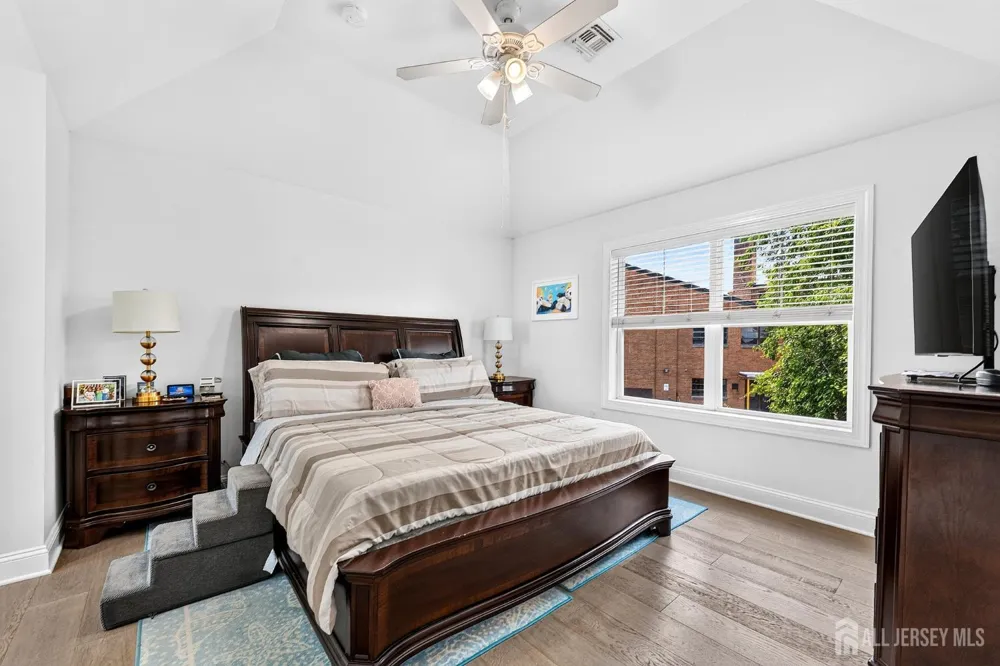 316 Broadway Keyport, NJ 07735