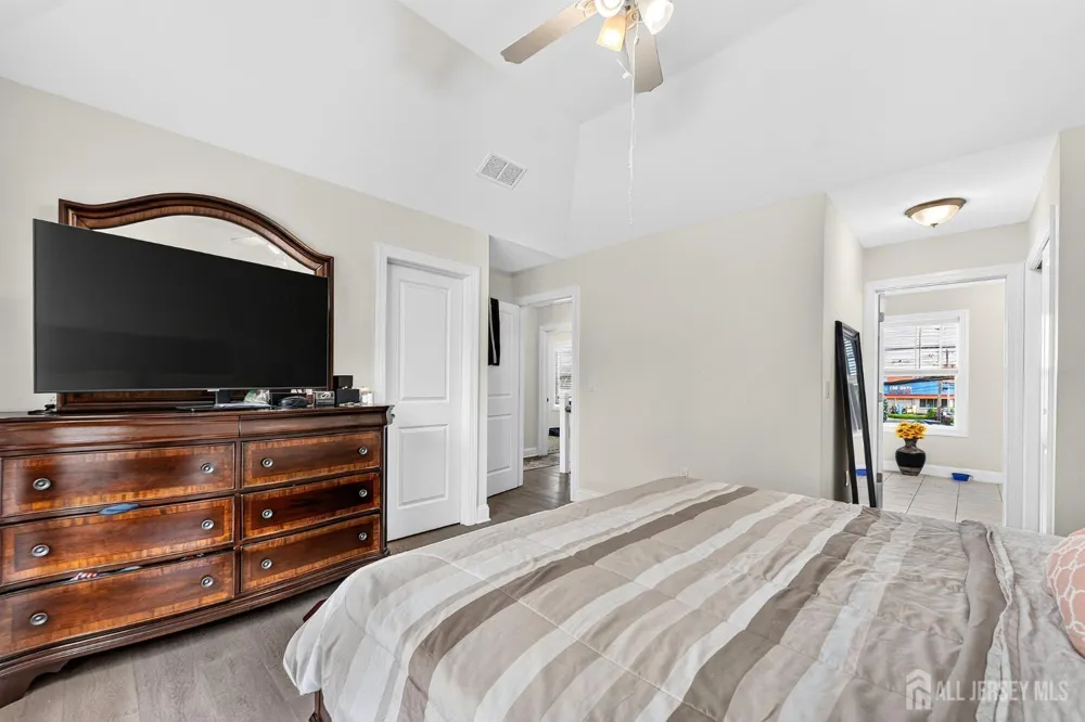 316 Broadway Keyport, NJ 07735