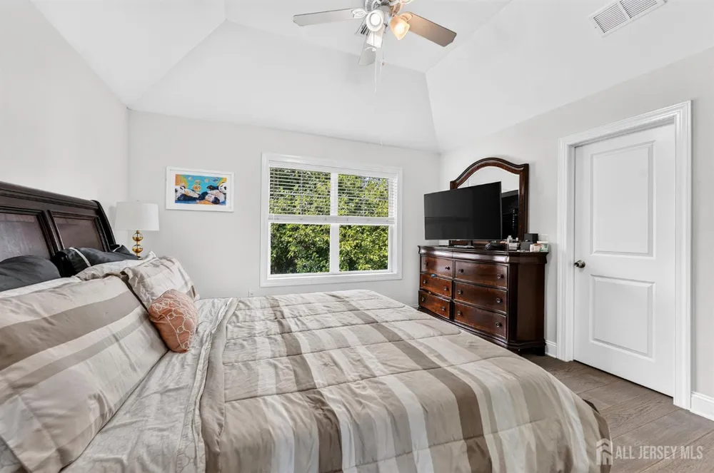 316 Broadway Keyport, NJ 07735