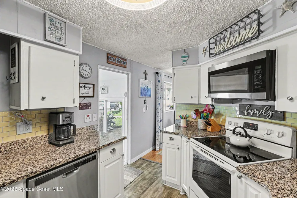 734 Lark Drive Micco, FL 32976