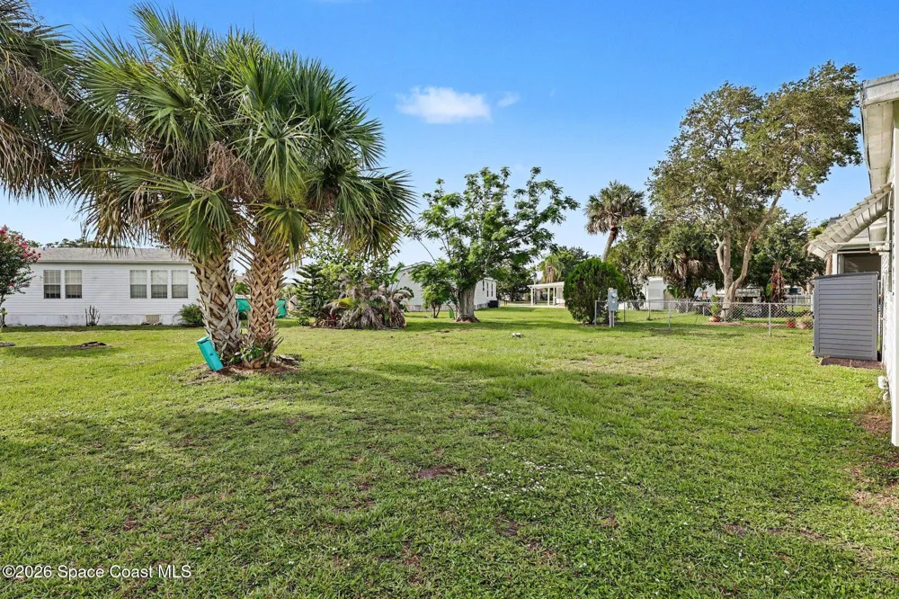 734 Lark Drive Micco, FL 32976