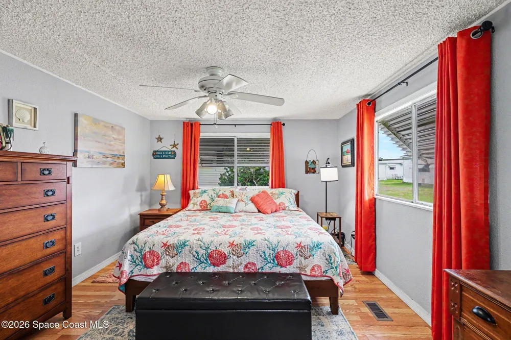 734 Lark Drive Micco, FL 32976