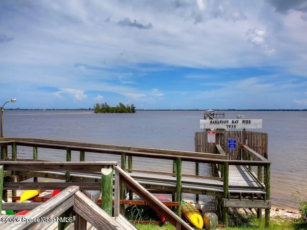 734 Lark Drive Micco, FL 32976