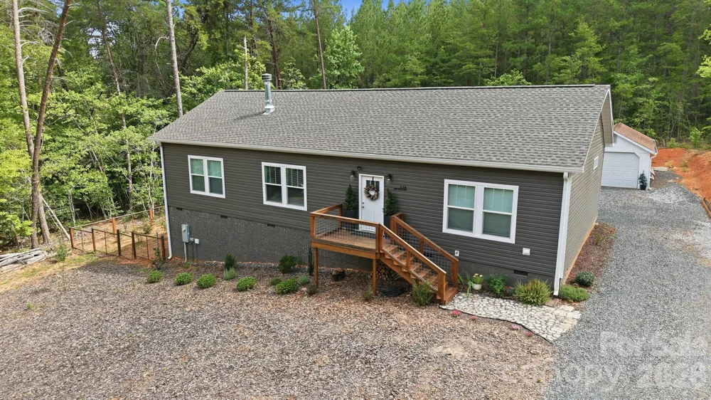 118 Sanford Court Troy, NC 27371