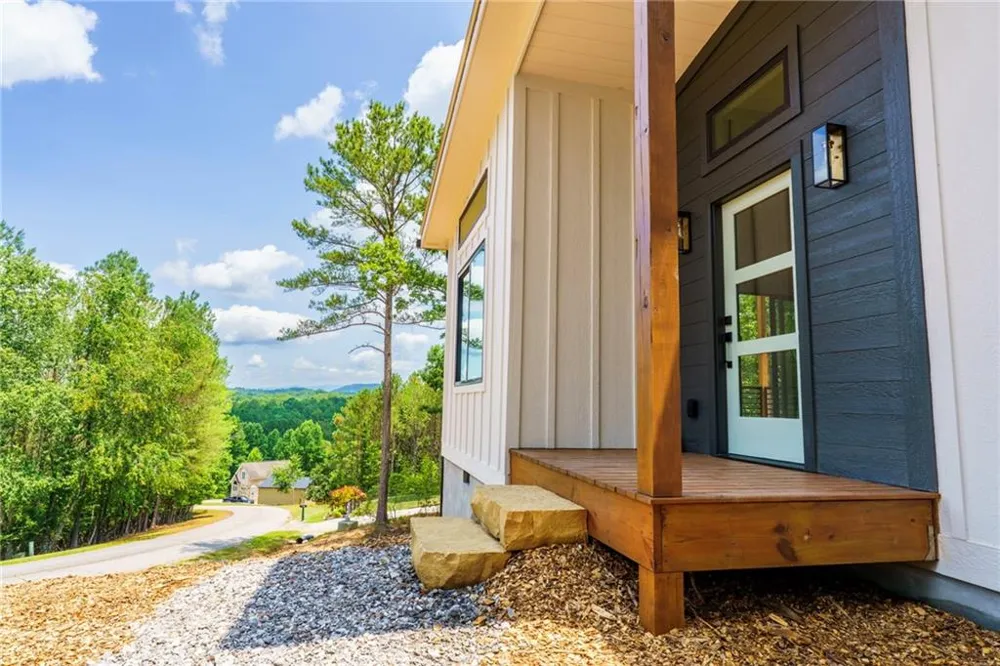 215 Brookhaven Dr. Blairsville, GA 30512