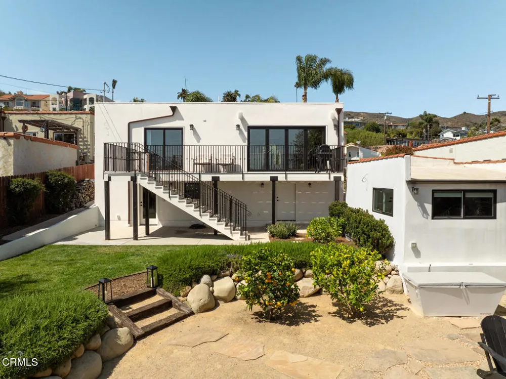 1808 Poli Street Ventura, CA 93001