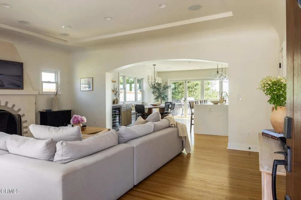 1808 Poli Street Ventura, CA 93001