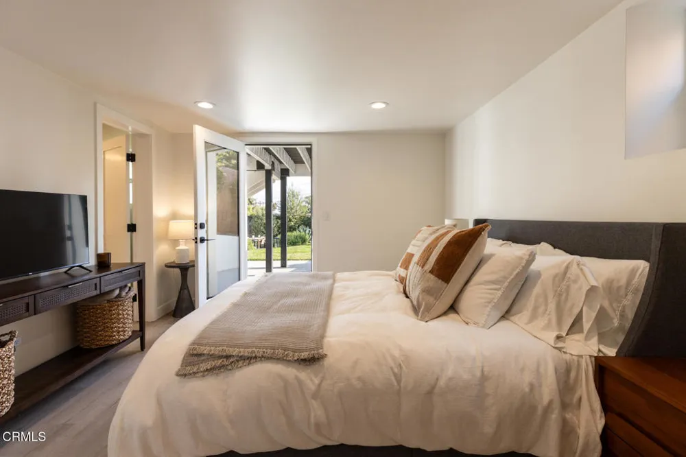1808 Poli Street Ventura, CA 93001