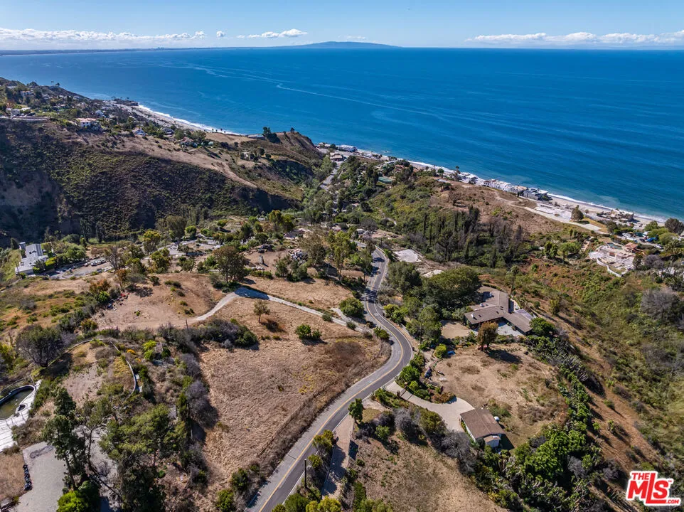 Carbon Mesa Road Malibu, CA 90265