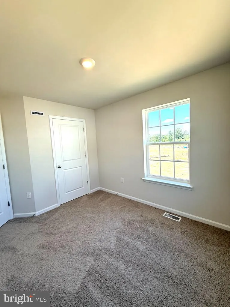 144 GARY WAY Sicklerville, NJ 08081