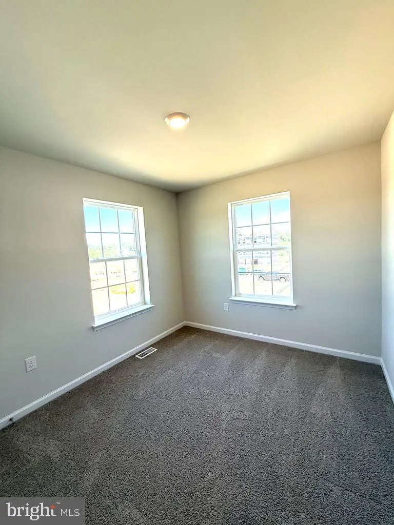144 GARY WAY Sicklerville, NJ 08081