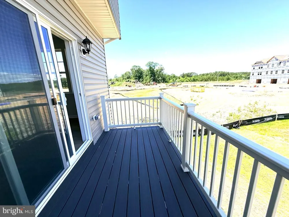 144 GARY WAY Sicklerville, NJ 08081