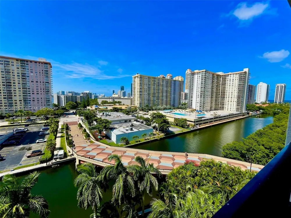 17150 Bay Rd #2912 Sunny Isles Beach, FL 33160